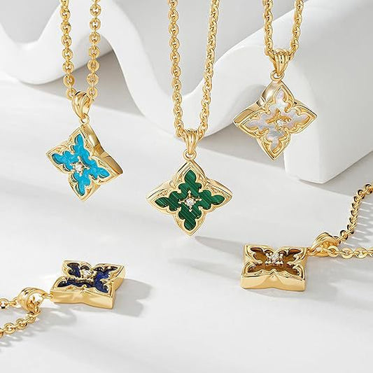 Gold-plated Zircon Pendant Necklace With A Clavicle Chain